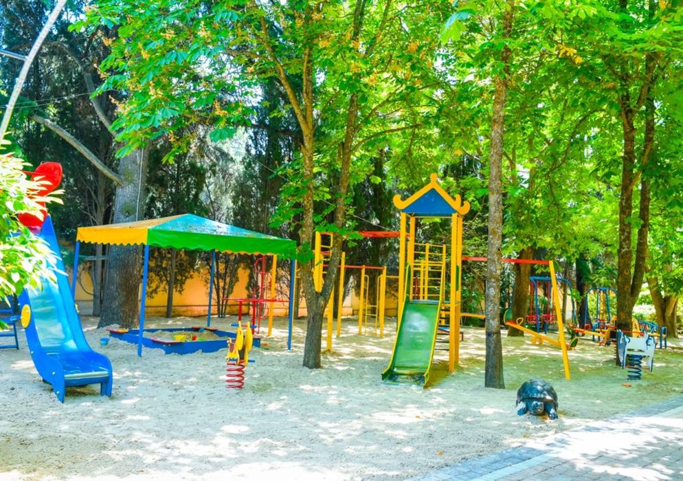 Голден Резорт (Золотой колос)