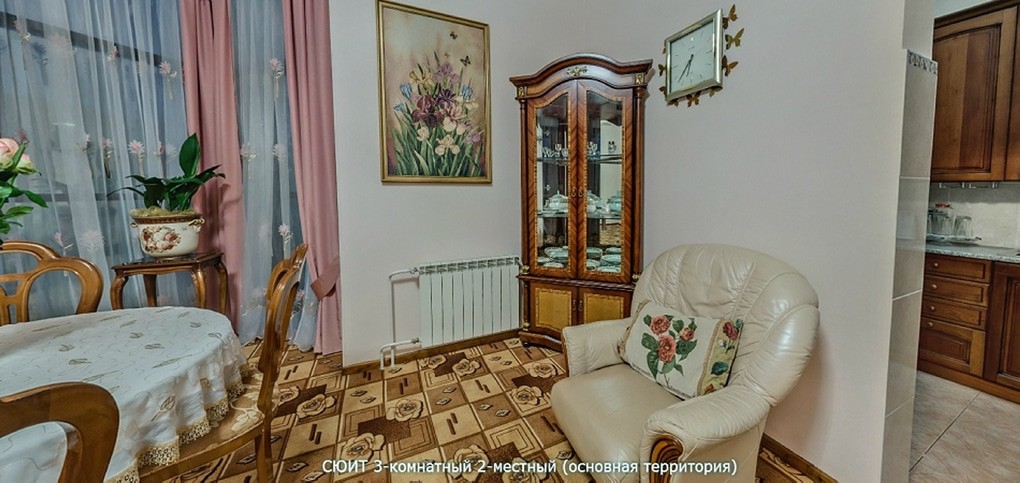Октябрьский