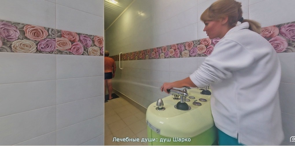 Октябрьский