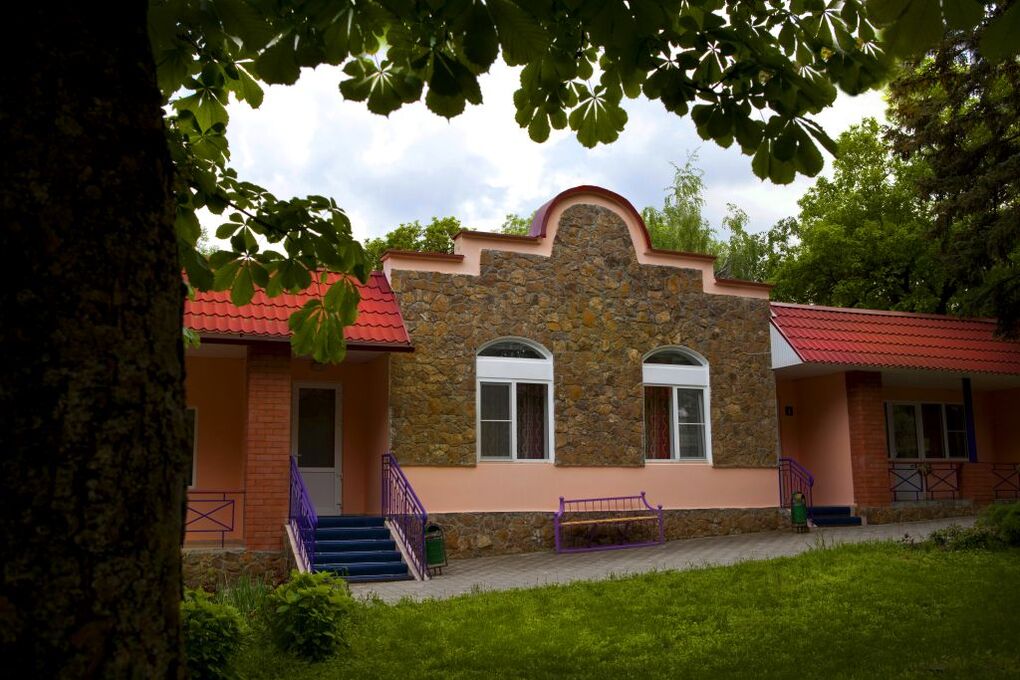 Лесной (КМВ)