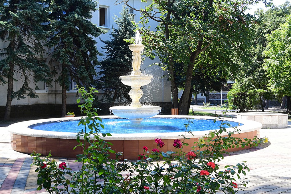 Ревиталь парк (бывш. сан. Кавказ)