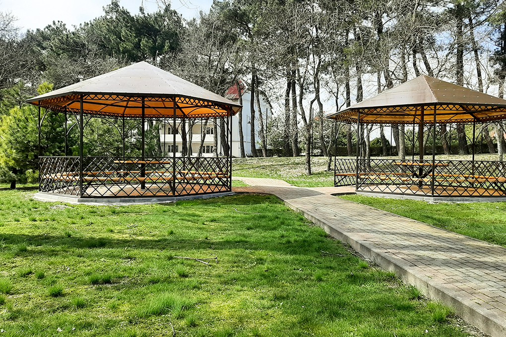Ревиталь парк (бывш. сан. Кавказ)