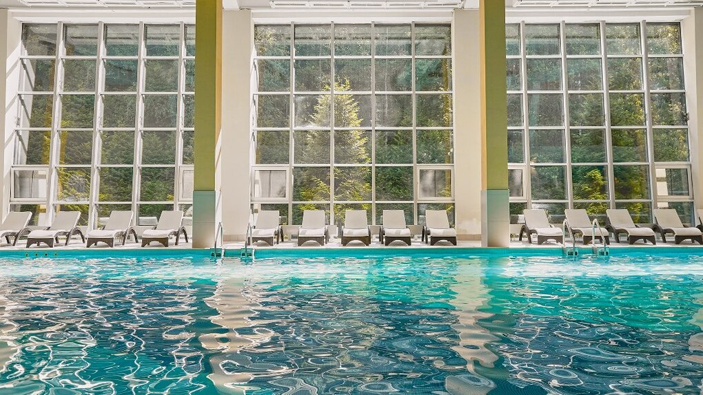 LES Art Resort / Лес Арт Резорт
